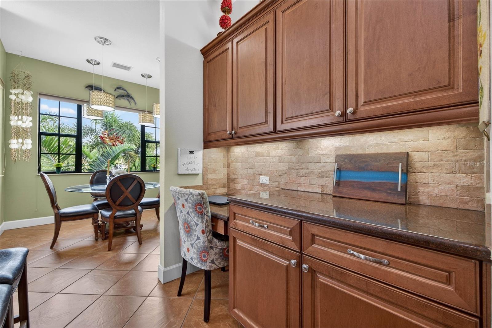 BROADWATER - Residential