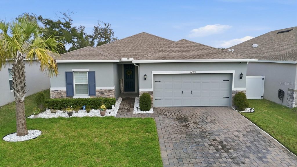 Photo of 6013 Mount Zion Circle, Deland, FL 32724 (MLS # V4945612)