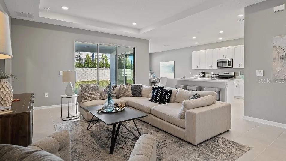 1801 RIDER RAIN LANE