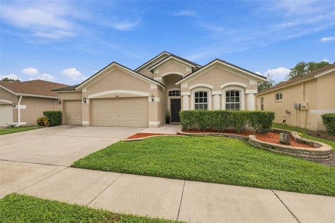 Photo of 35136 Deerfield Oaks Drive, Zephyrhills, FL 33541 (MLS # TB8543392)