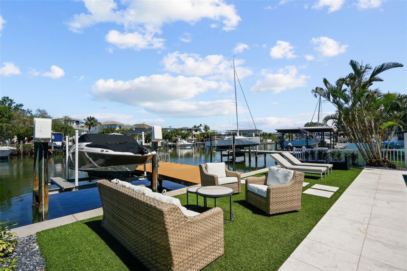 SHORE ACRES EDGEWATER SEC - Residential