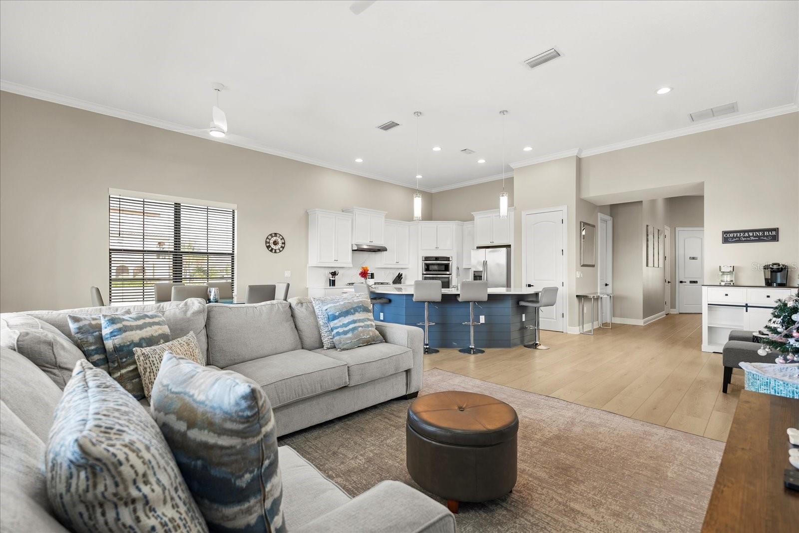 REUNION WEST VLGS NORTH - Residential