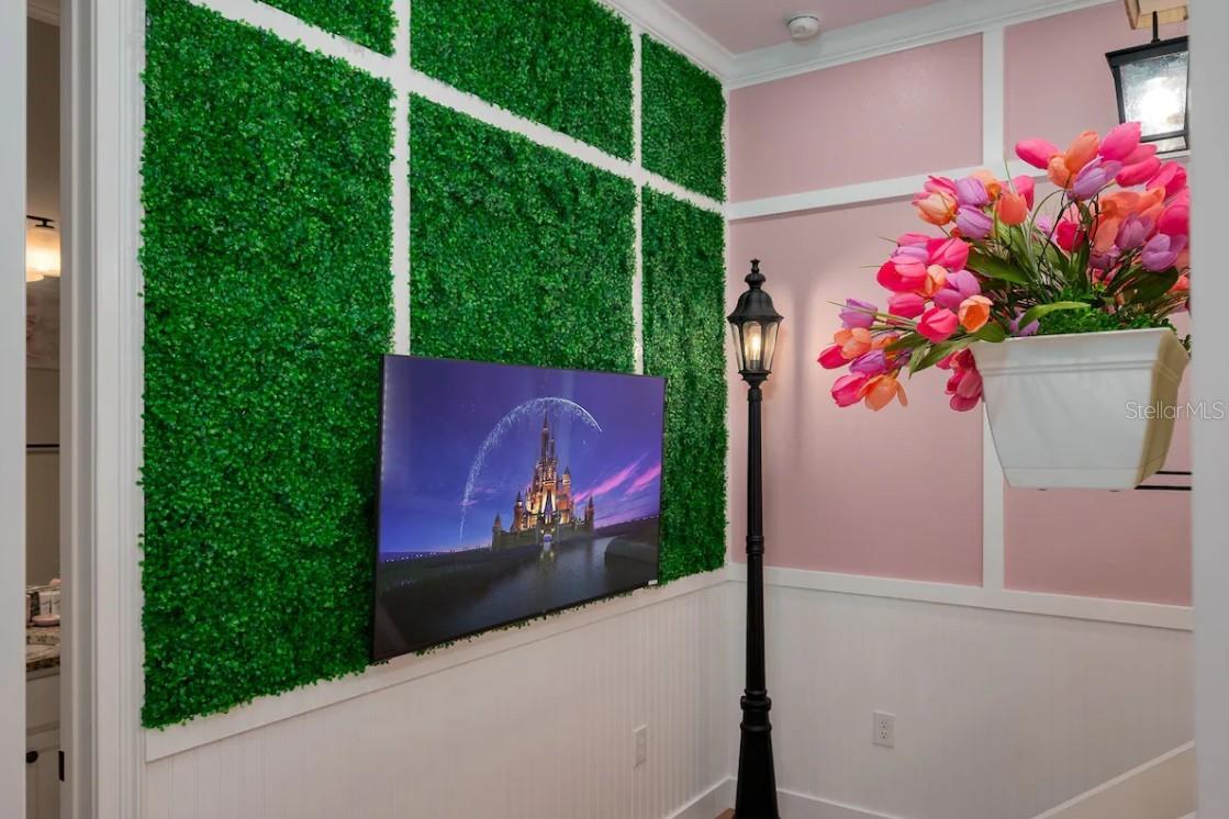 REUNION WEST VLGS NORTH - Residential