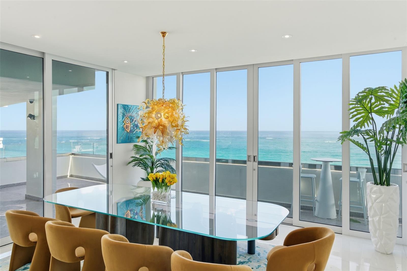 SURFSIDE MANSIONS - Residential