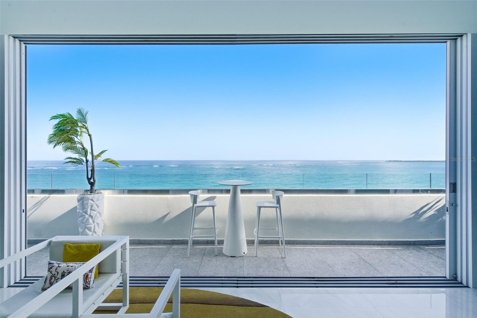 SURFSIDE MANSIONS - Residential