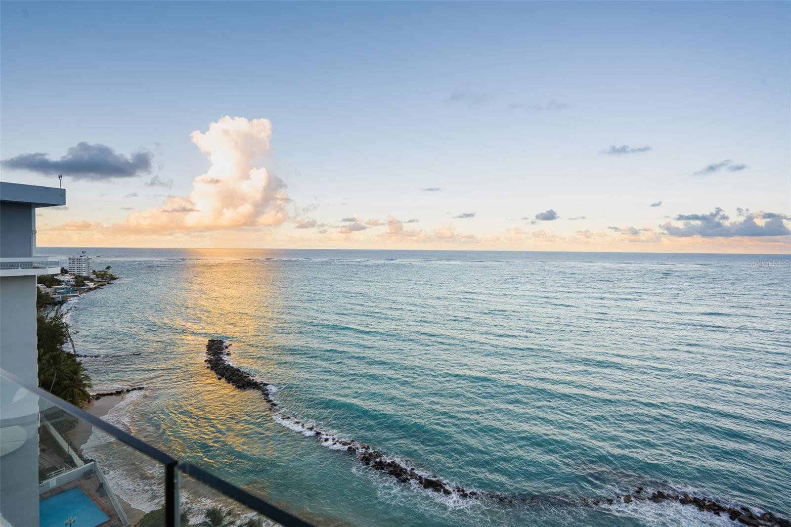 SURFSIDE MANSIONS - Residential