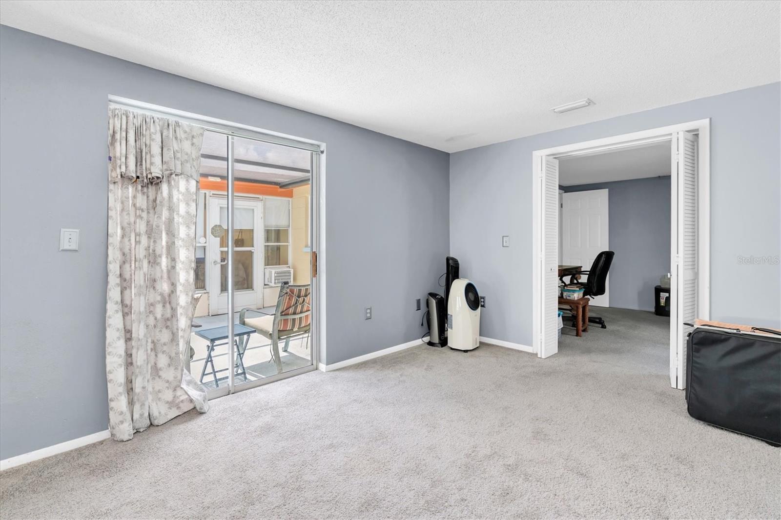 REGENCY PARK - Residential