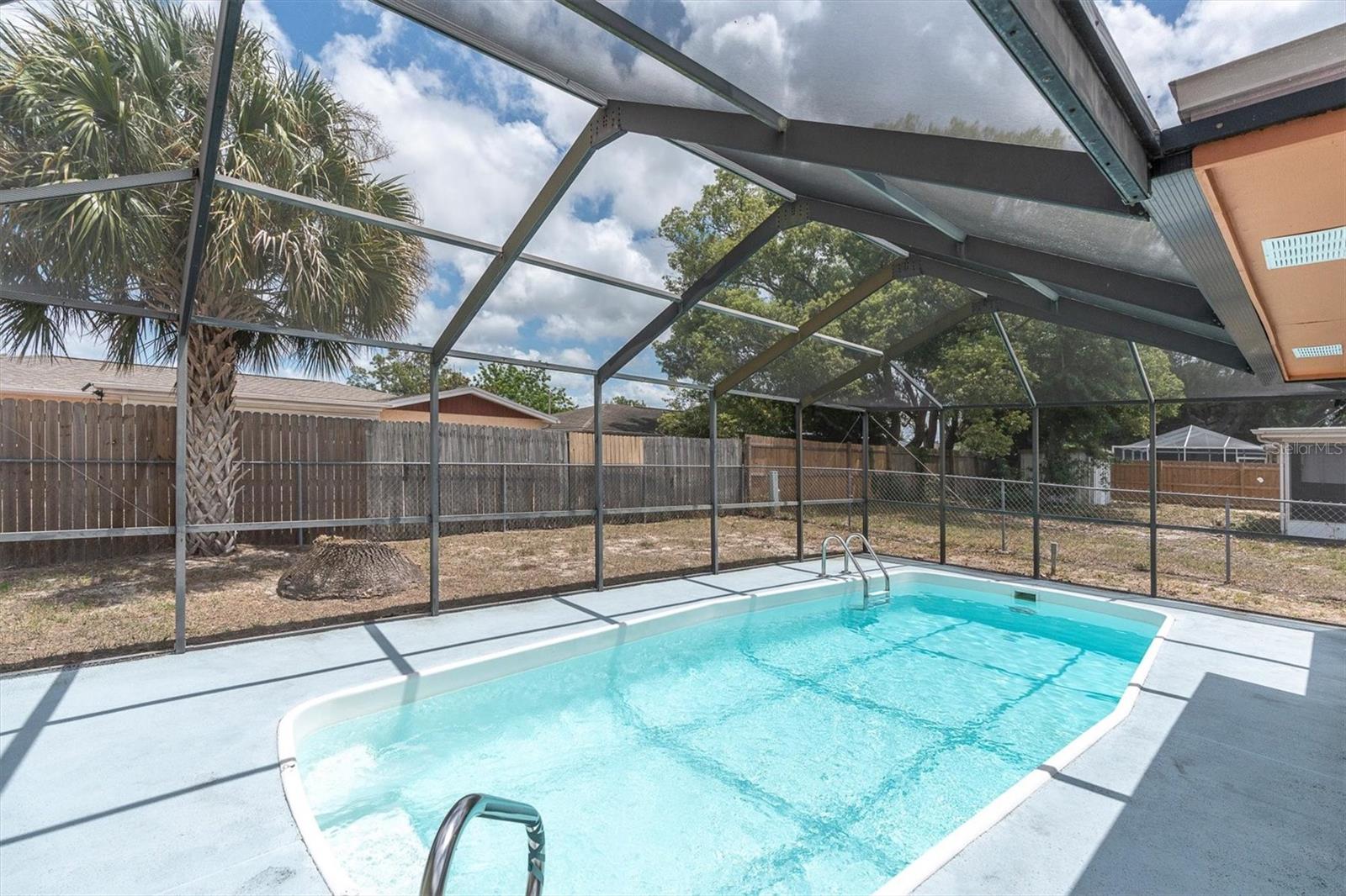 REGENCY PARK - Residential