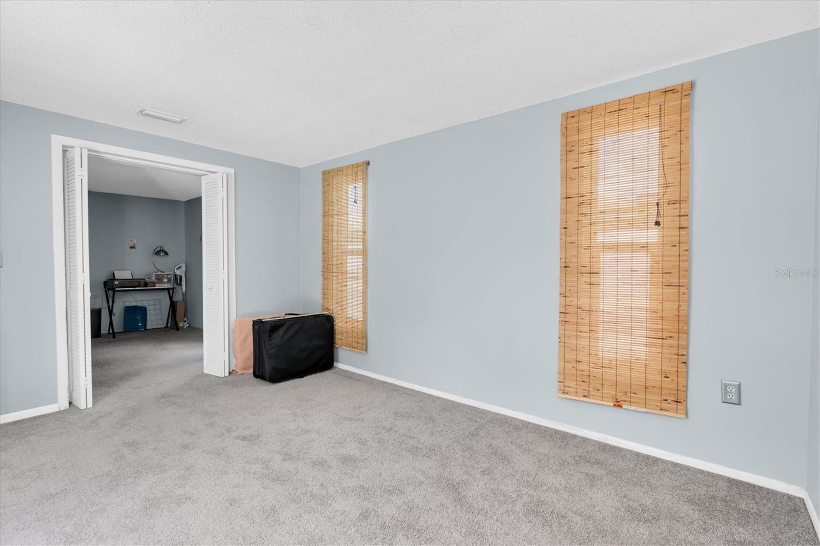 REGENCY PARK - Residential