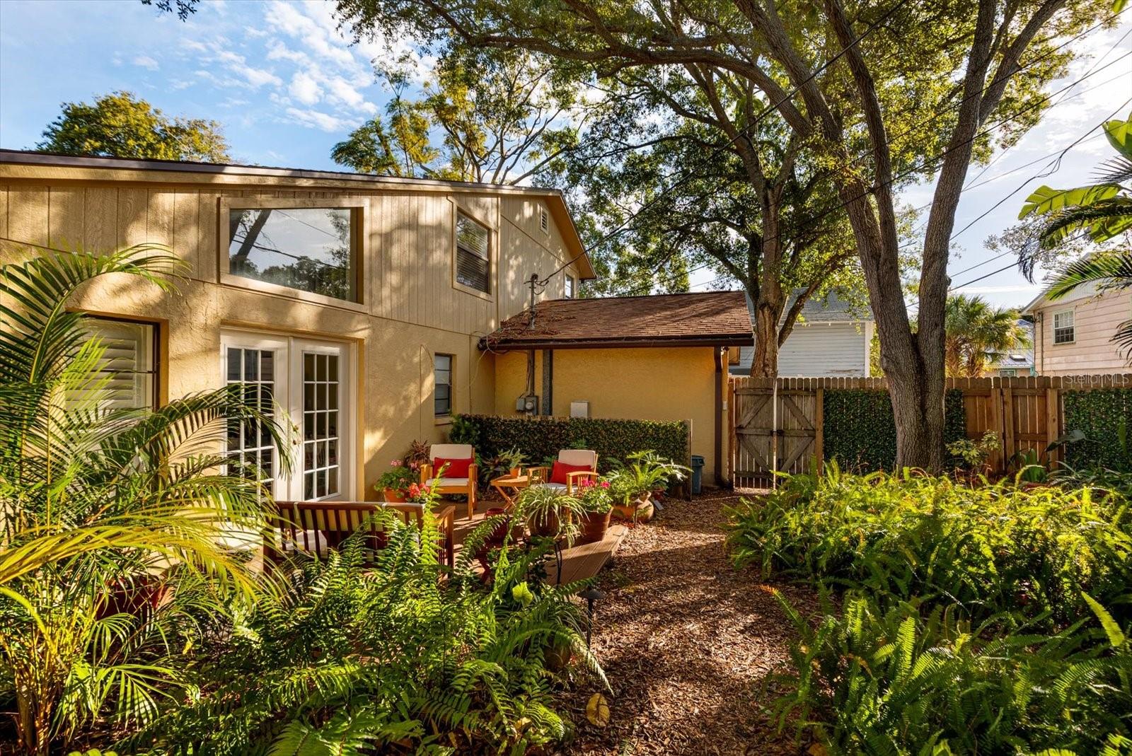 SNELL & HAMLETTS NORTH SHORE ADD - Residential