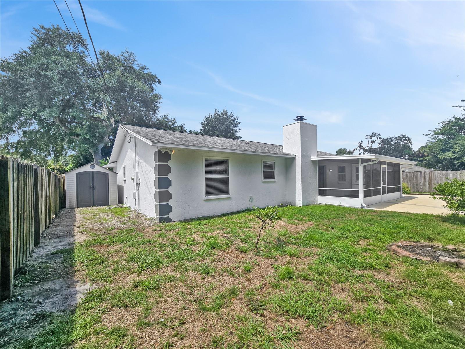 FLORIDA SHORES 01 - Residential Lease