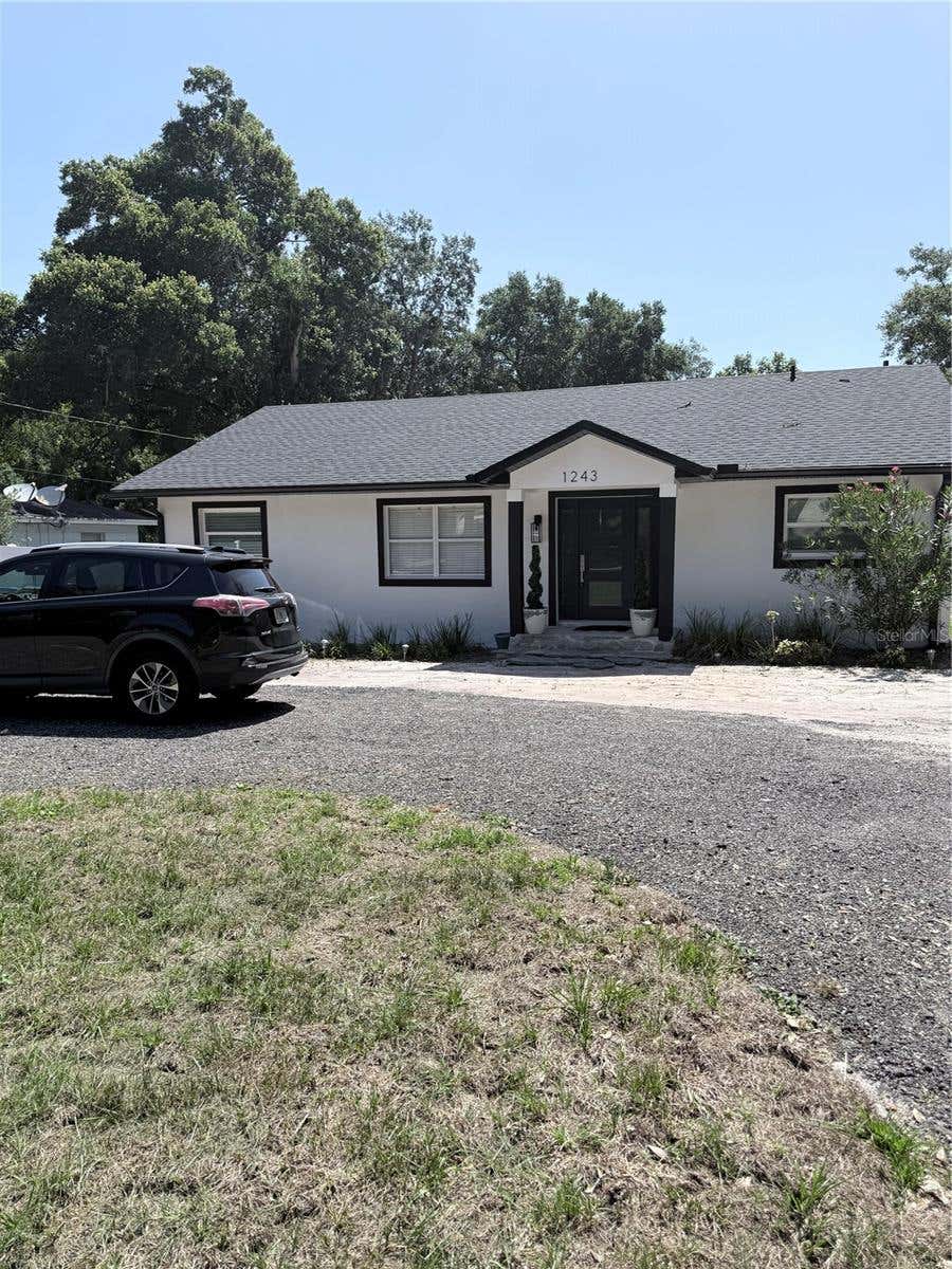 Photo of 1243 Dingens Avenue, Windermere, FL 34786 (MLS # O6435494)