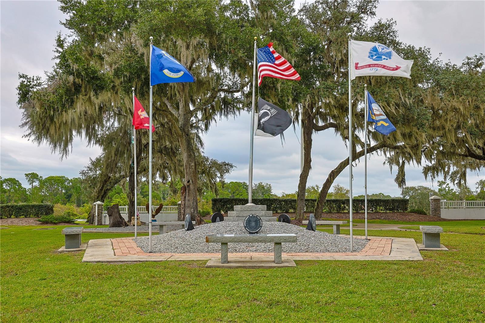 CONTINENTAL COUNTY CLUB - Residential