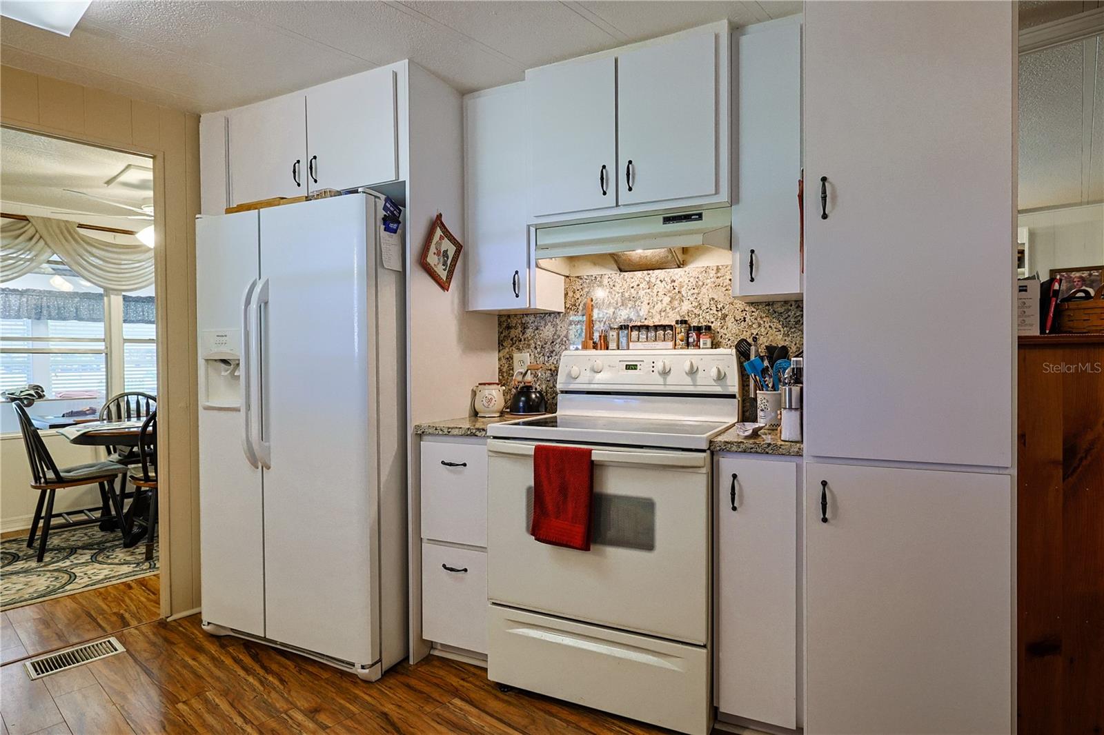 CONTINENTAL COUNTY CLUB - Residential