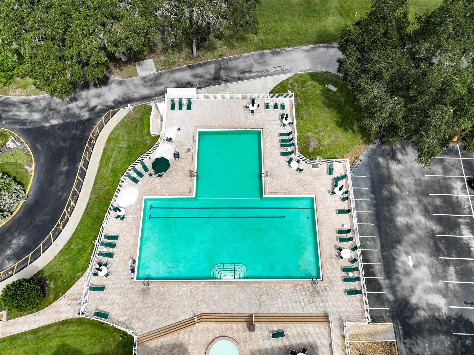 CONTINENTAL COUNTY CLUB - Residential