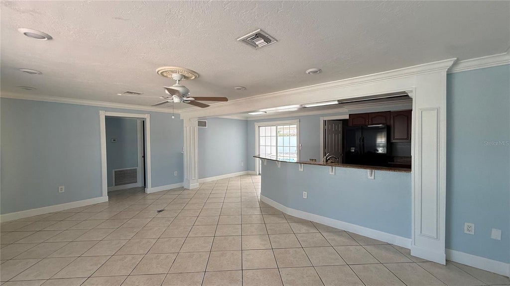 Photo of 3100 Lake Ridge Drive, Sarasota, FL 34237 (MLS # A4704529)