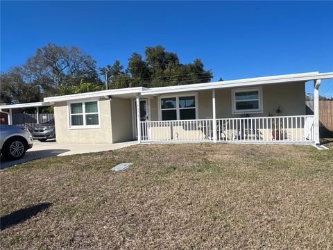Photo of 12073 104th Lane, Largo, FL 33778 (MLS # TB8480372)