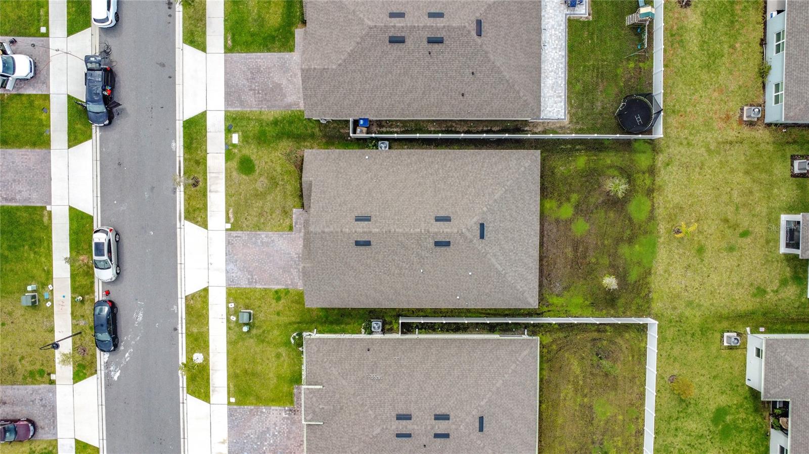 PRAIRIE OAKS - Residential Lease