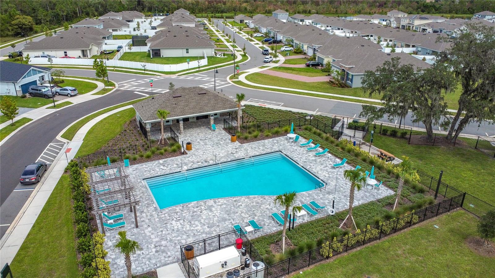 PRAIRIE OAKS - Residential Lease