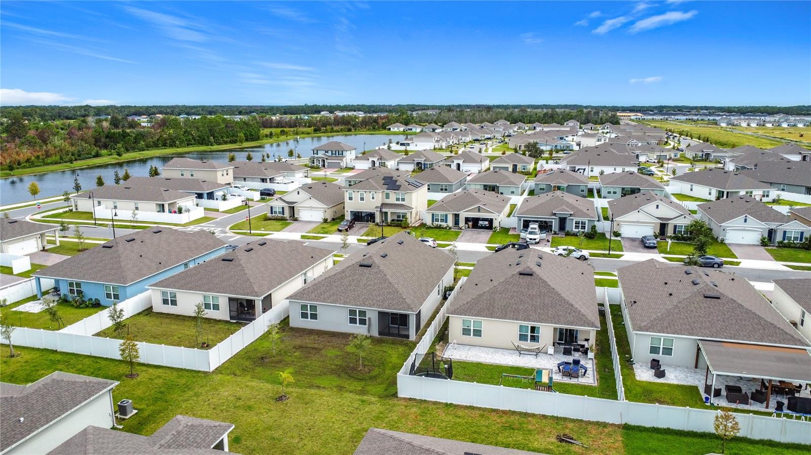 PRAIRIE OAKS - Residential Lease