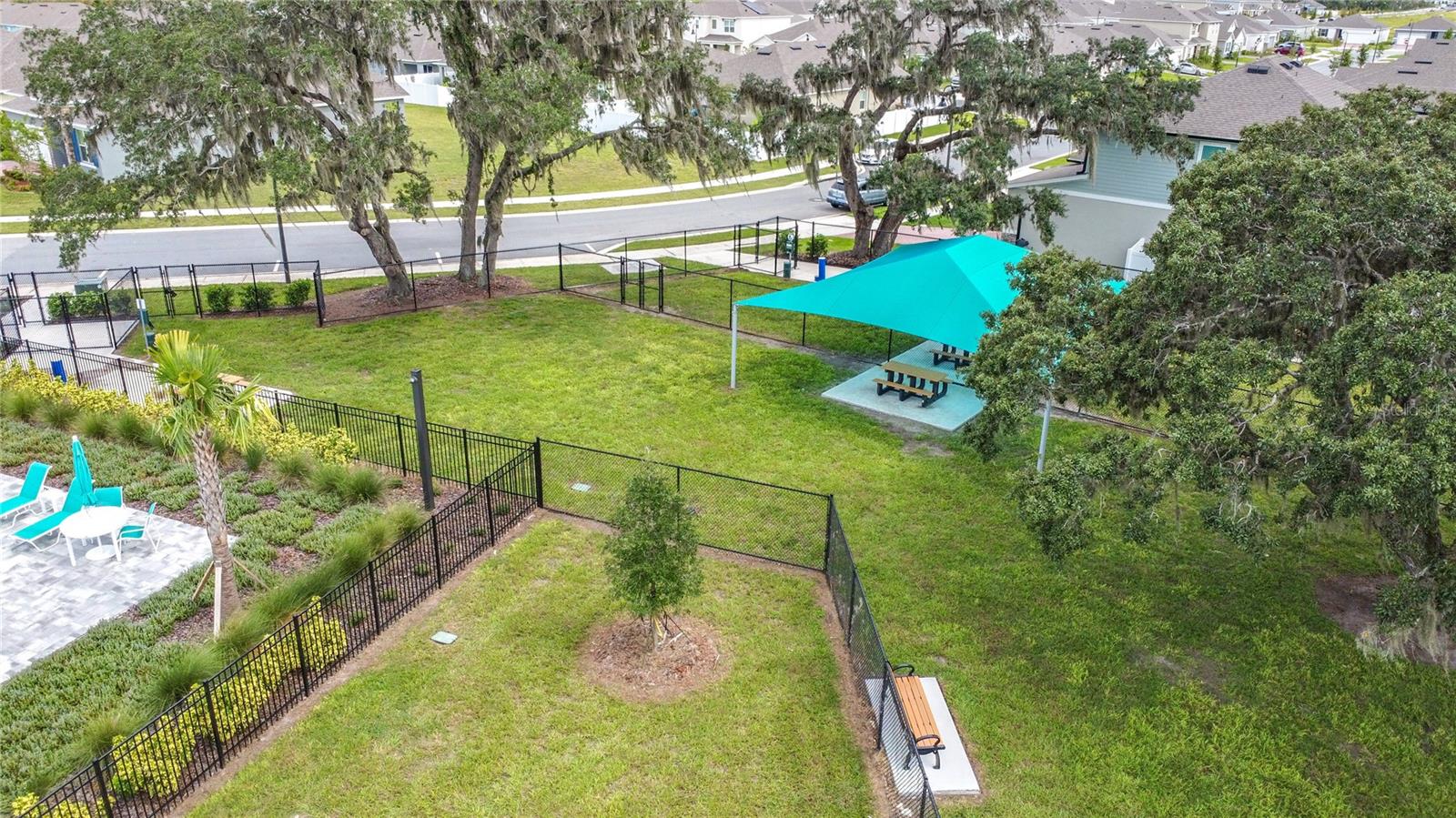 PRAIRIE OAKS - Residential Lease
