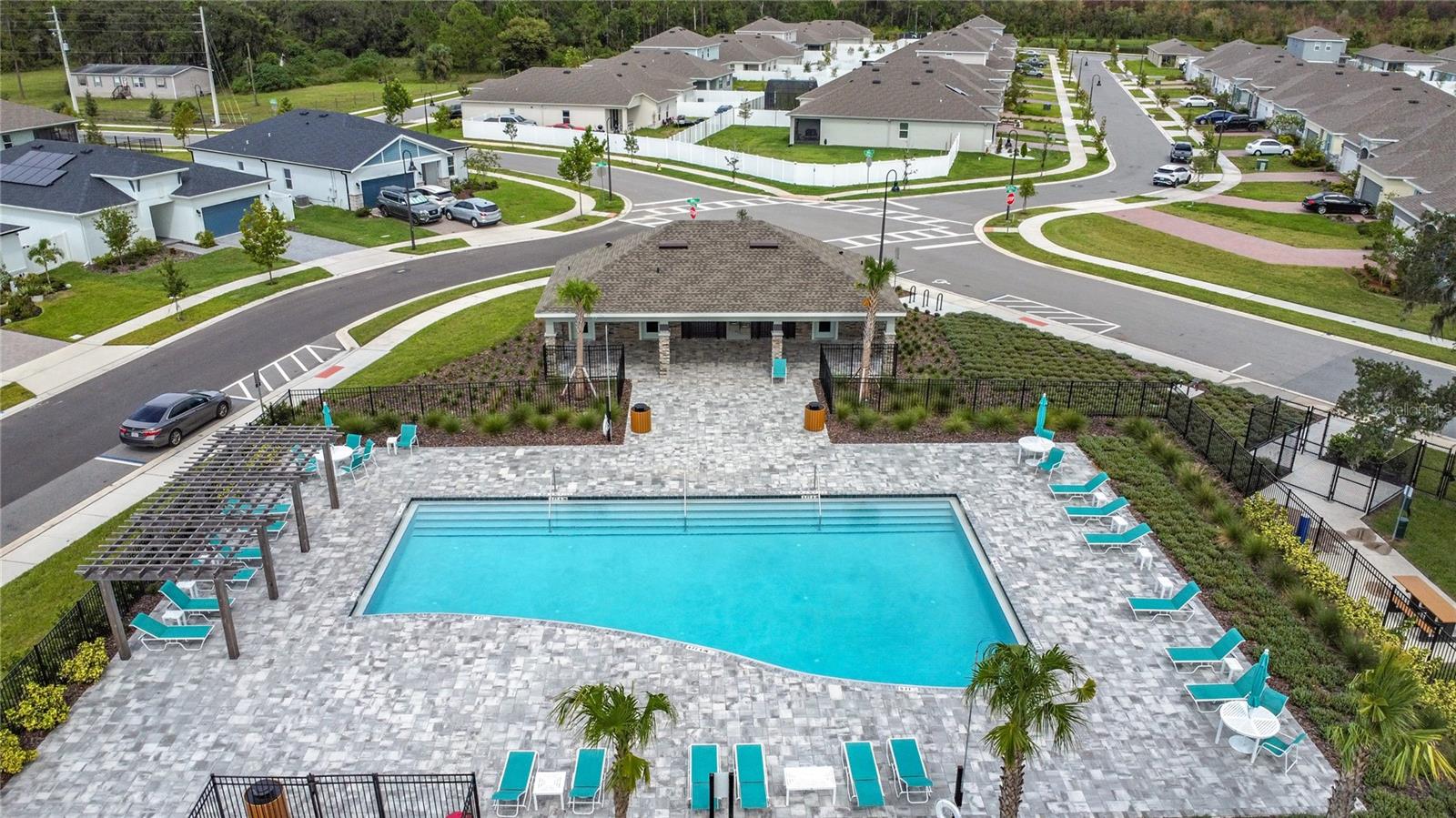 PRAIRIE OAKS - Residential Lease