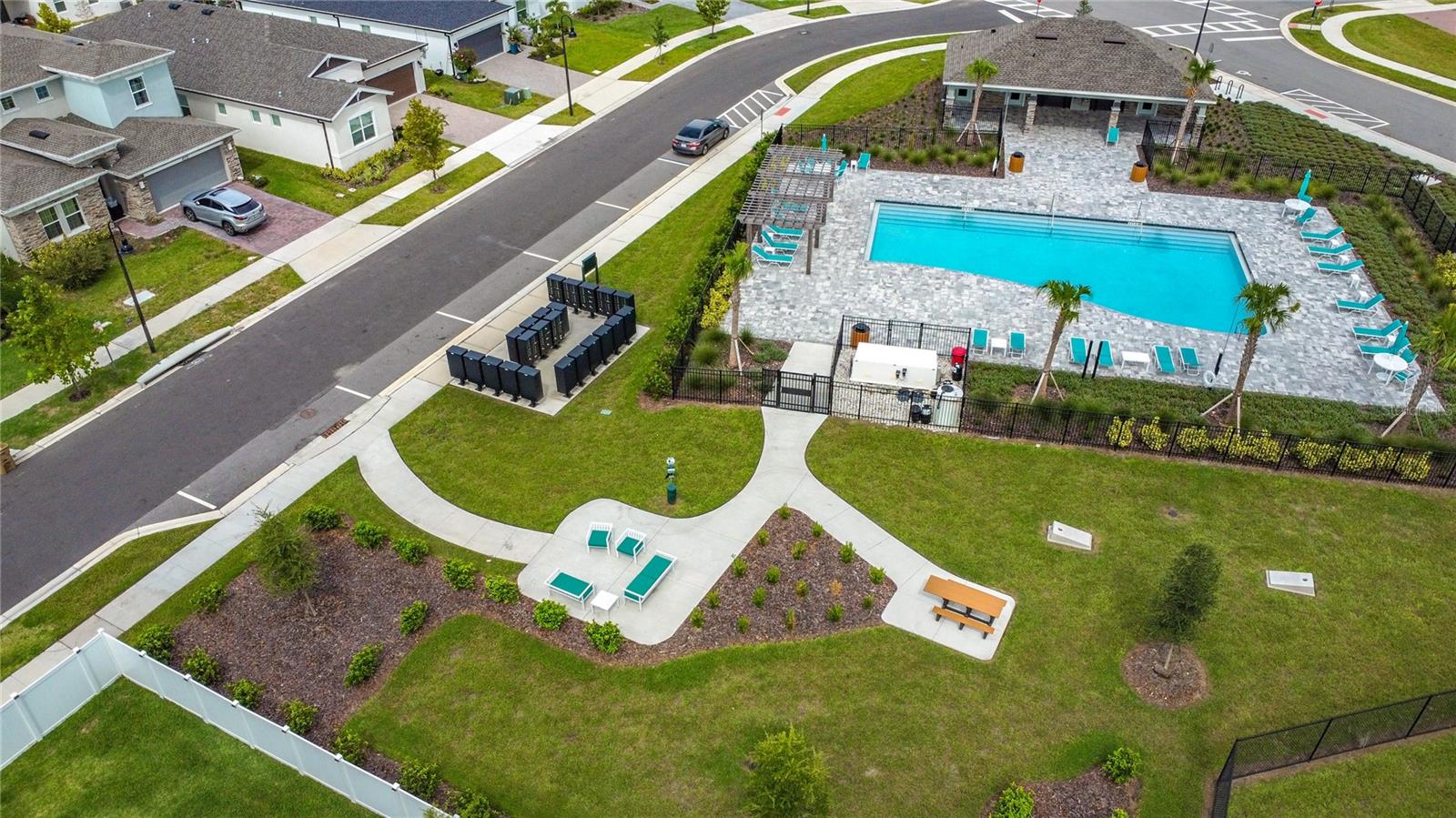 PRAIRIE OAKS - Residential Lease