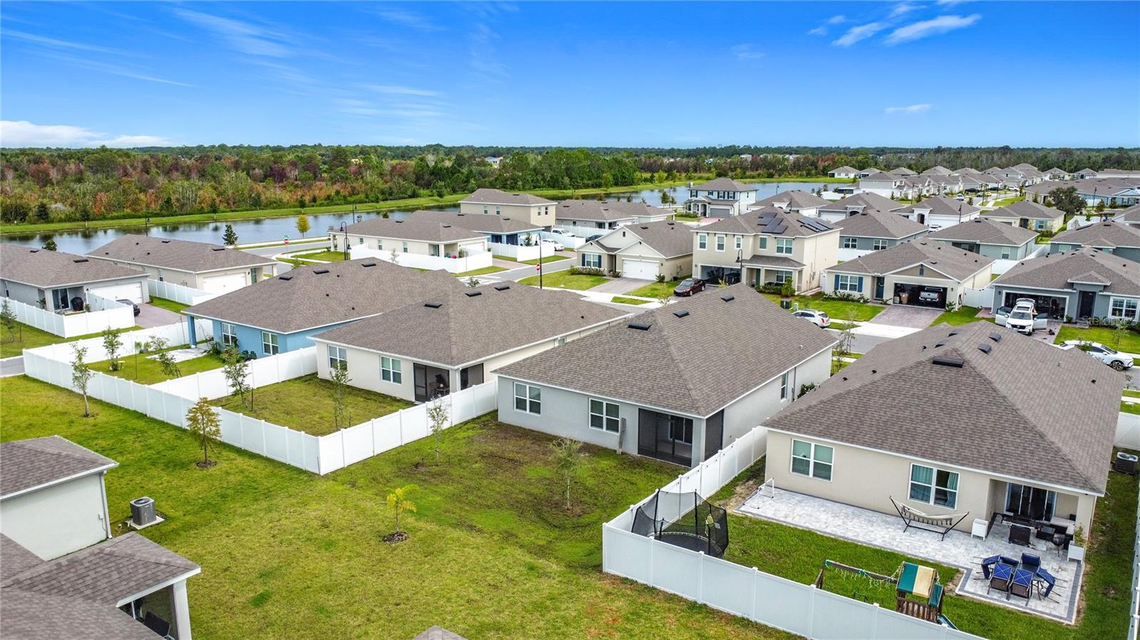 PRAIRIE OAKS - Residential Lease