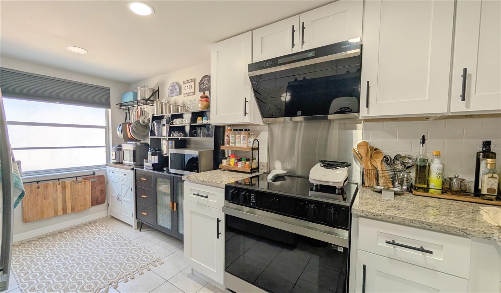 9612 MIDIRON COURT 0