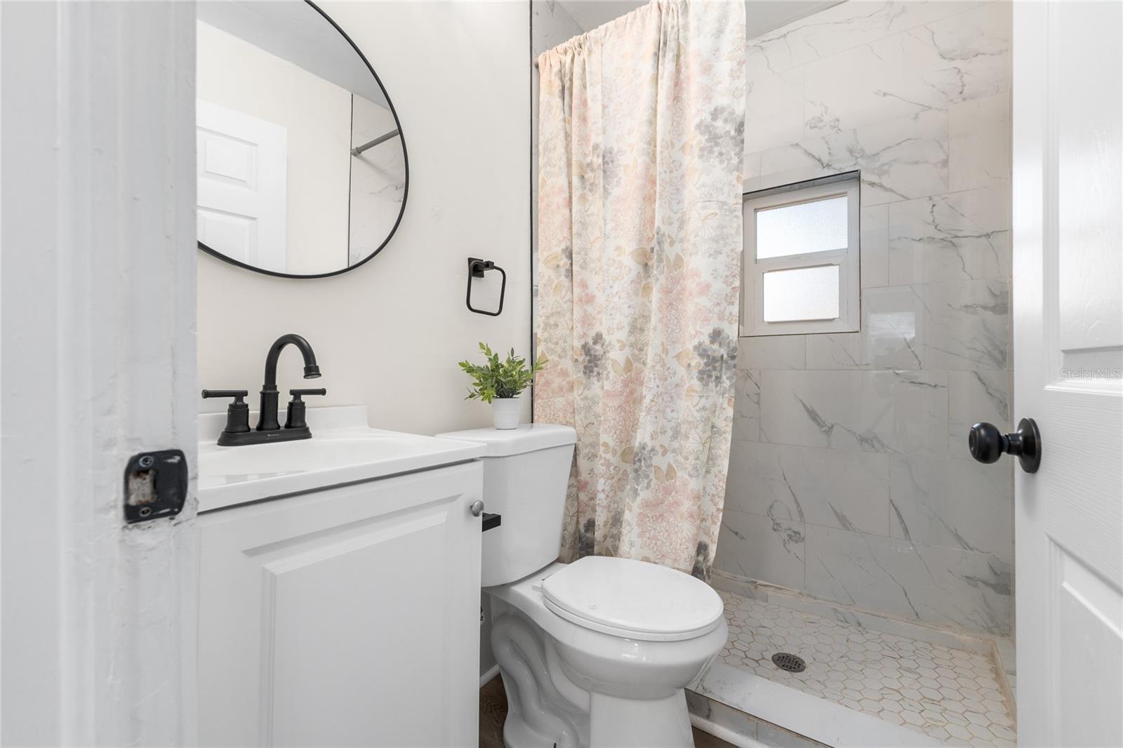 GAINESVILLE HEIGHTS - Residential Income