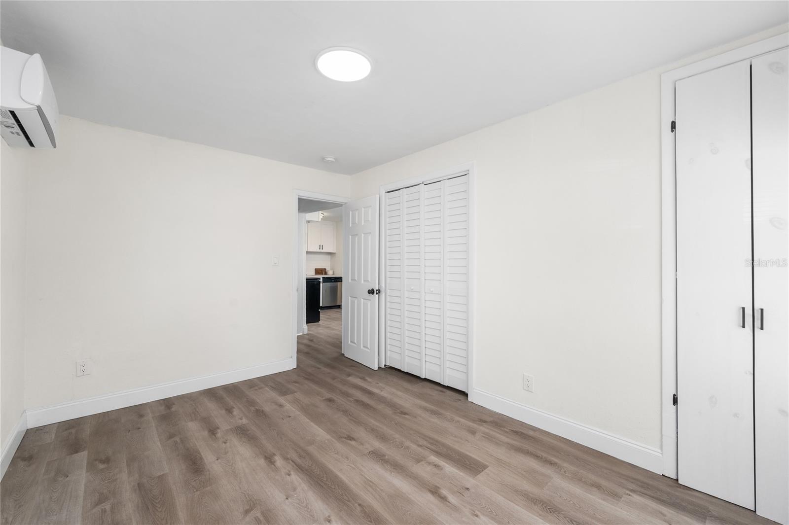 GAINESVILLE HEIGHTS - Residential Income