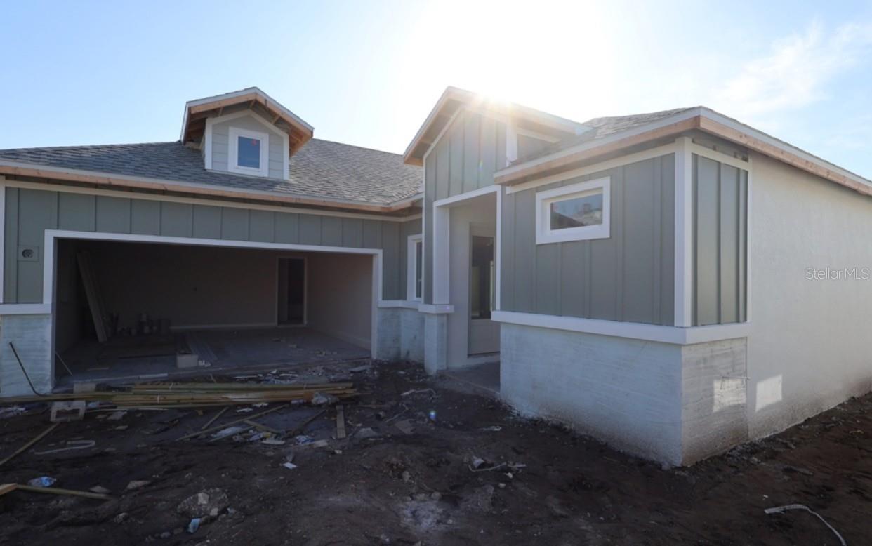 5261 COLONY VISTA DRIVE