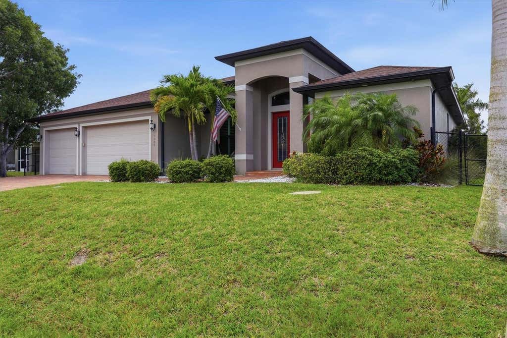 Photo of 9404 Spring Circle, Port Charlotte, FL 33981 (MLS # D6147832)