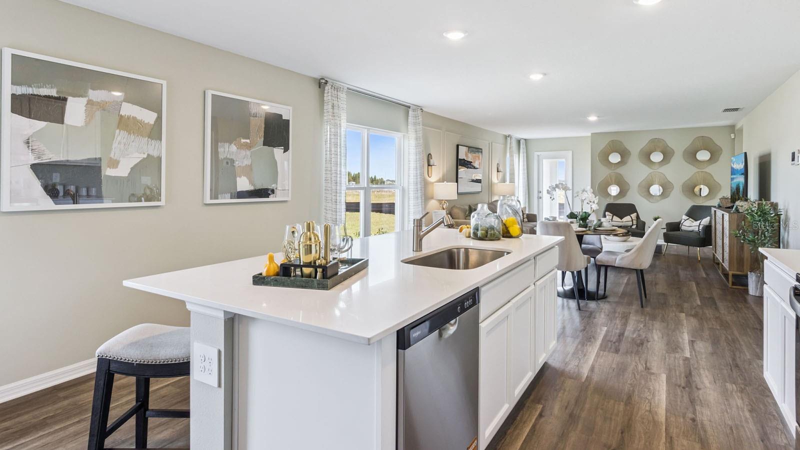 HARMONY ON LAKE ELOISE - Residential