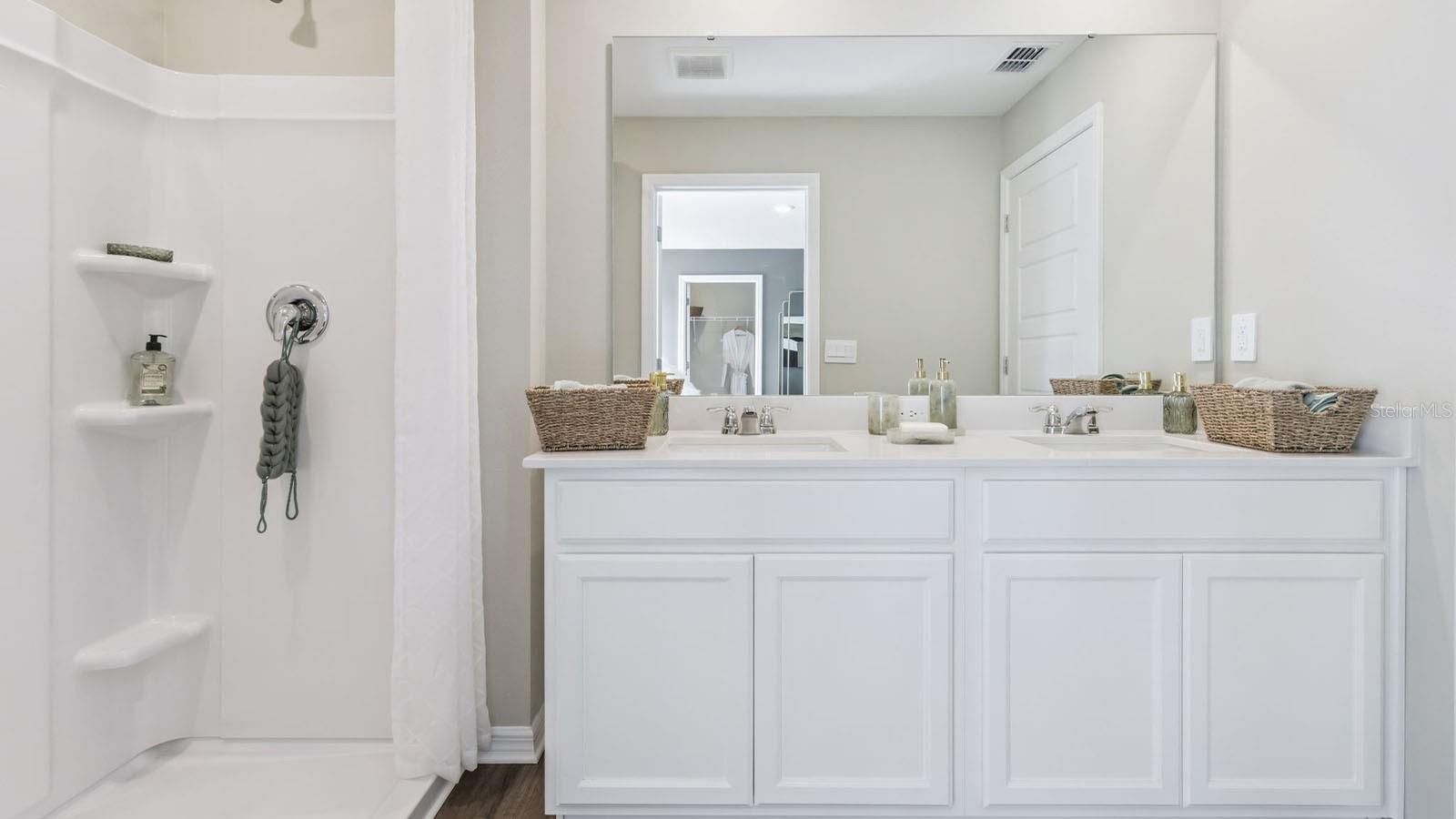 HARMONY ON LAKE ELOISE - Residential