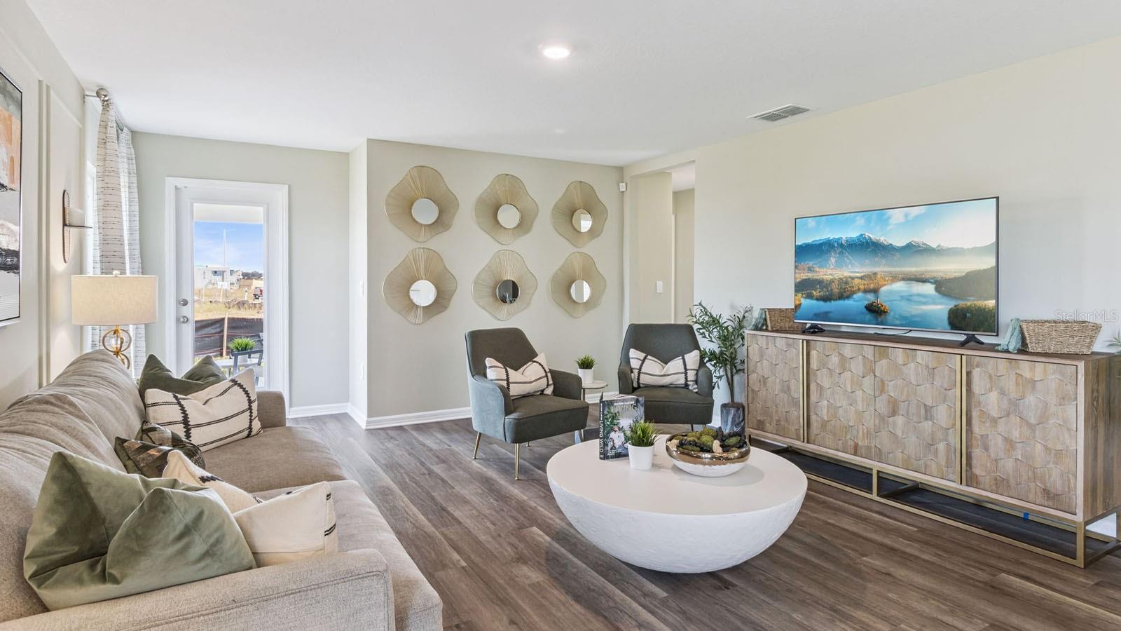 HARMONY ON LAKE ELOISE - Residential