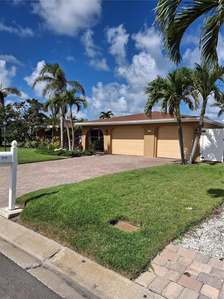 3716 COCONUT TERRACE