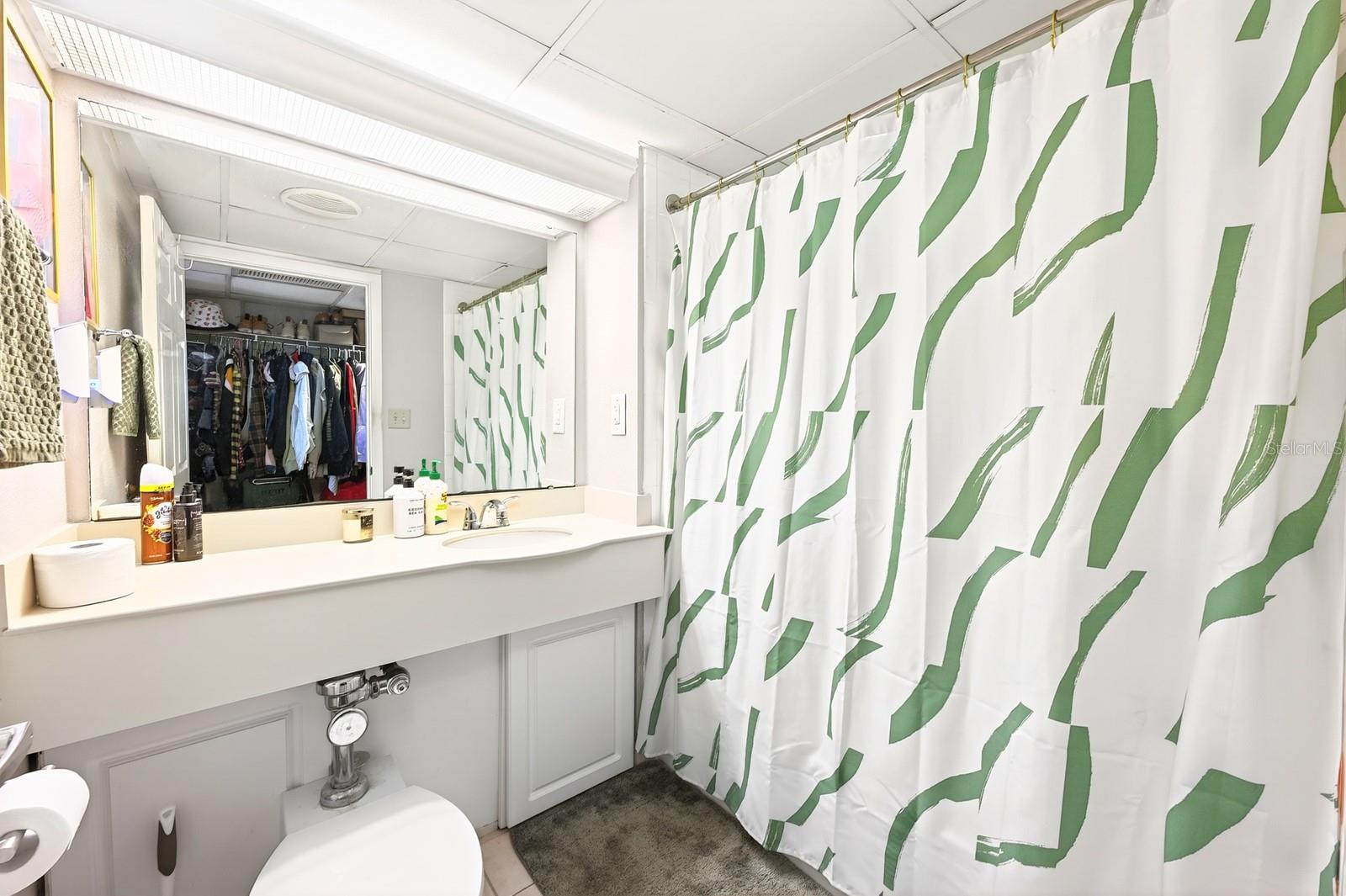 METROPOLITAN/LK EOLA - Residential