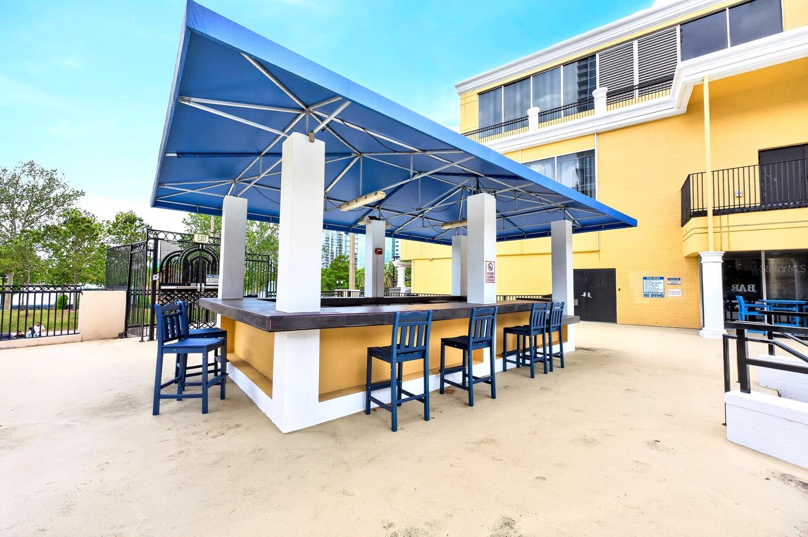 METROPOLITAN/LK EOLA - Residential