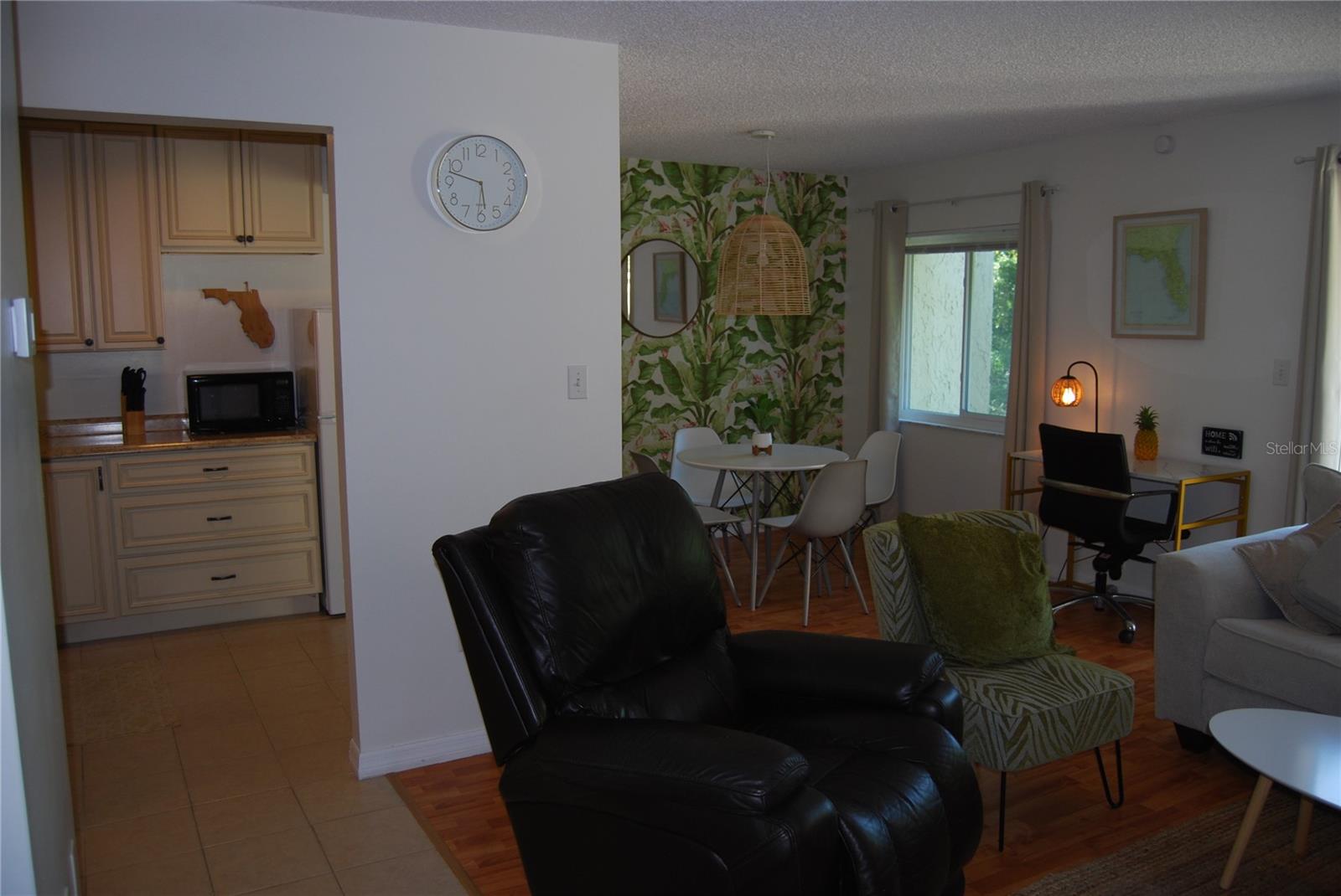 Photo 4 of 33 of 4215 E BAY DRIVE 1806D condo