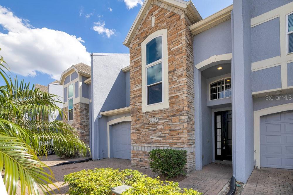 2106 CHATHAM PLACE DRIVE