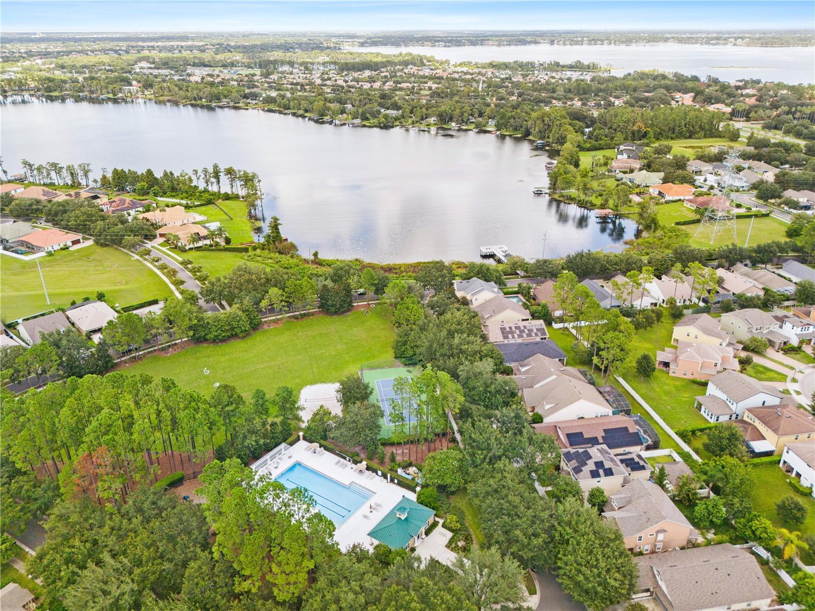 LAKES OF WINDERMERE PH 1 - Residential
