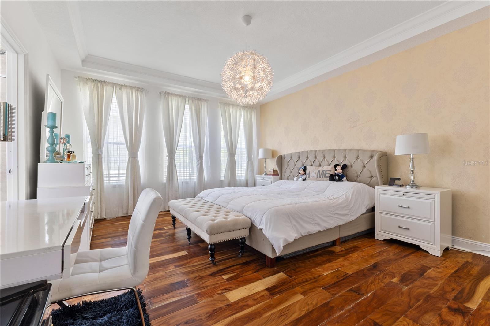 LAKES OF WINDERMERE PH 1 - Residential