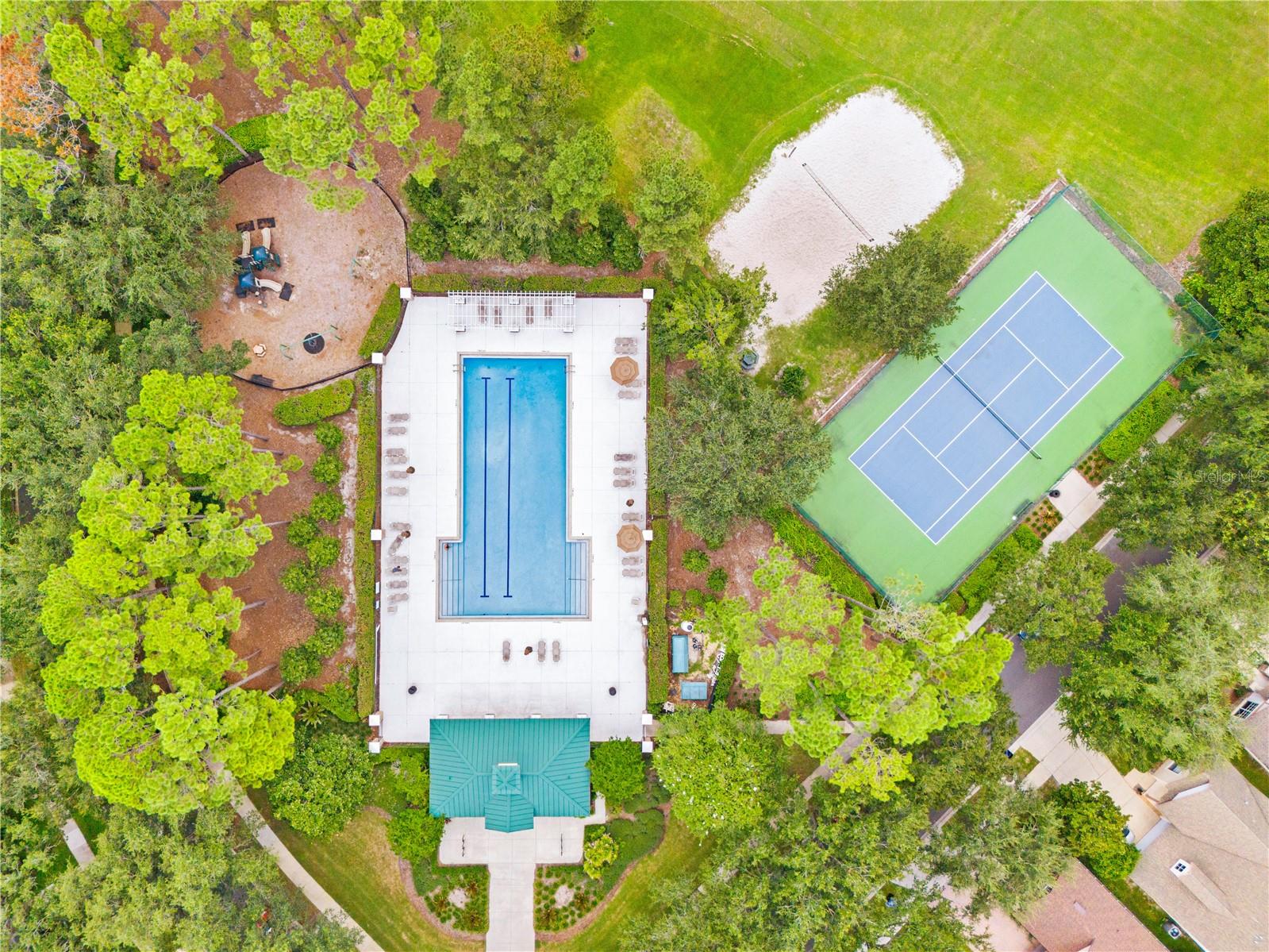 LAKES OF WINDERMERE PH 1 - Residential