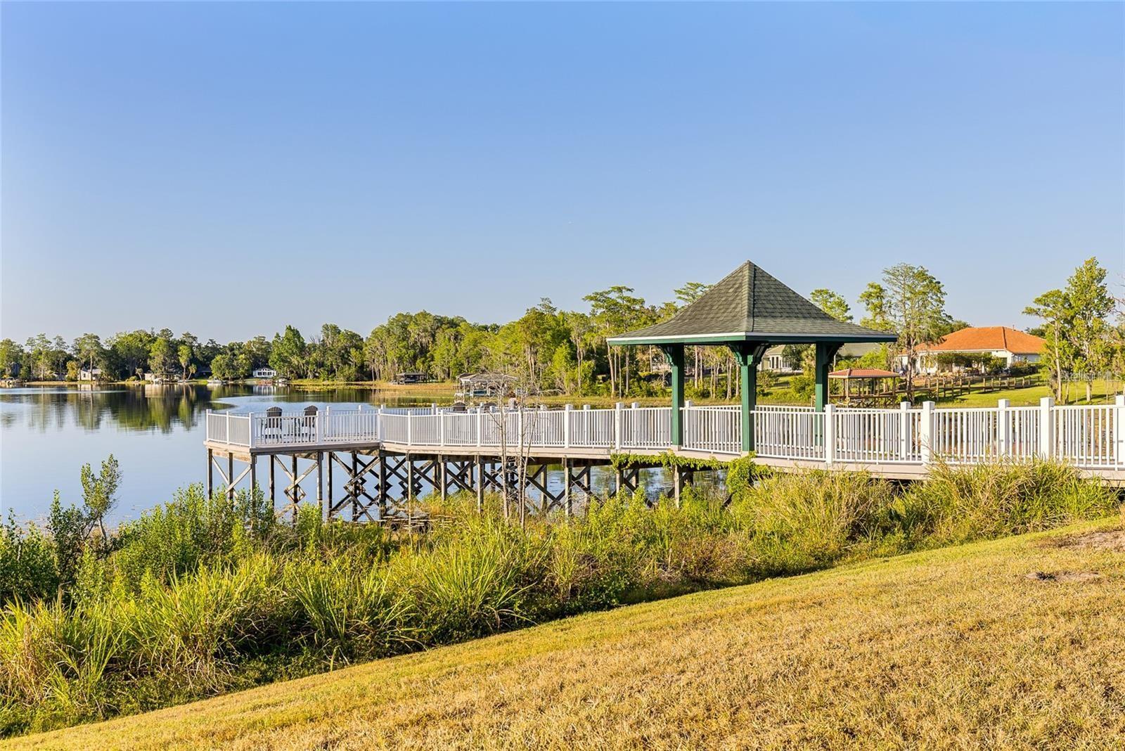 LAKES OF WINDERMERE PH 1 - Residential