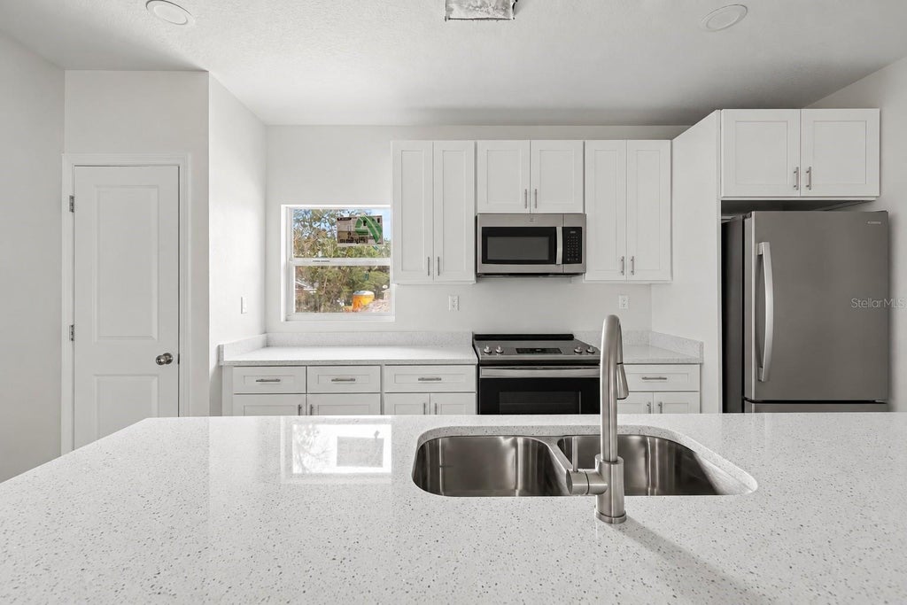 Photo of 28 Dogwood Drive Lane, Ocala, FL 34472 (MLS # S5158542)