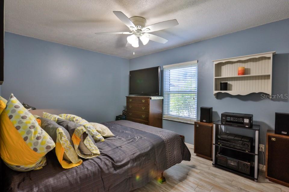 Florida Shores 01 - Residential