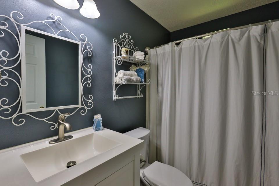 Florida Shores 01 - Residential