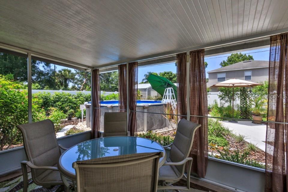 Florida Shores 01 - Residential