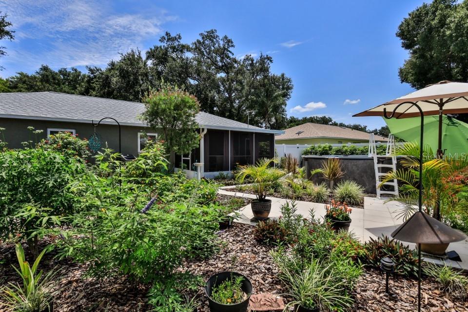 Florida Shores 01 - Residential